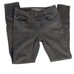 American Eagle super stretch hi rise jegging size 8
